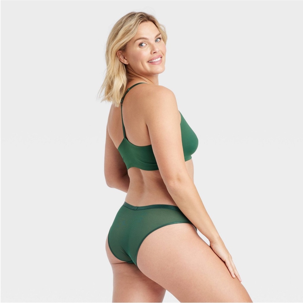 NWT Women's Mesh Cheeky Underwear - Auden™ Green L
